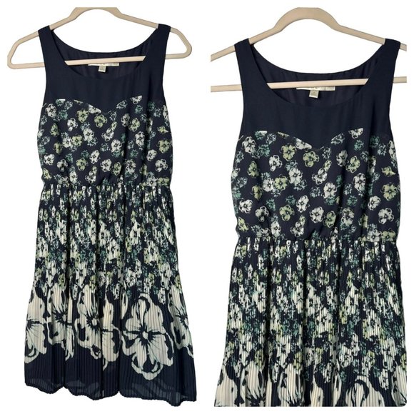 Lauren Conrad Ladies Fit & Flare Floral Blue Sleeveless Summer Dress Size 6 - Picture 1 of 7